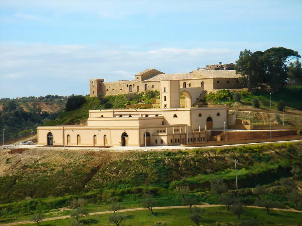 Villa Wine Relais Feudi Del Pisciotto à Niscemi Italie